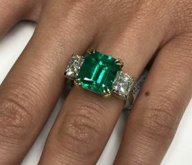 4.10-Carat-Colombian-Emerald-Ring-2